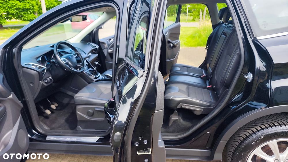 Ford Kuga 1.5 EcoBoost 2x4 Business Edition - 9