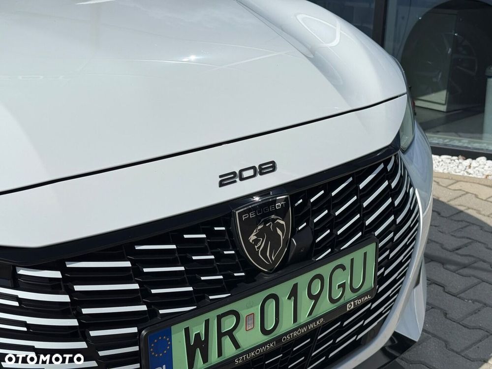 Peugeot 208 - 6