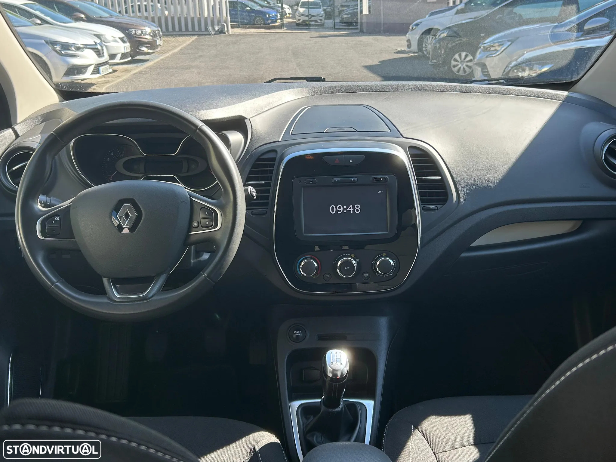 Renault Captur 0.9 TCE Exclusive - 23