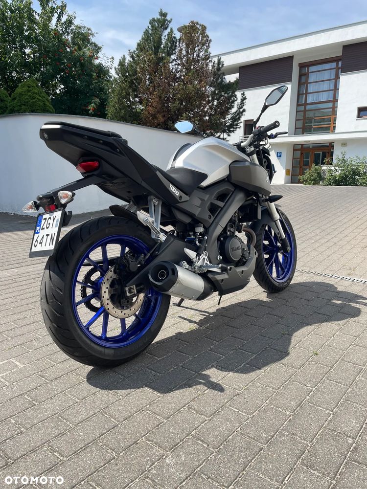 Yamaha MT - 4