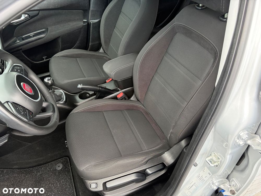 Fiat Tipo 1.4 T-Jet 16v Lounge - 19