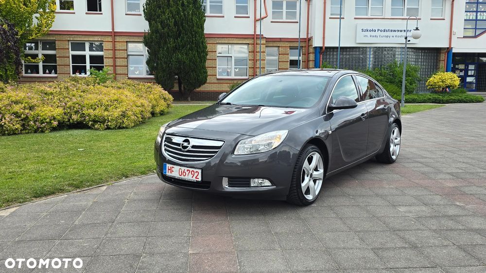 Opel Insignia - 36