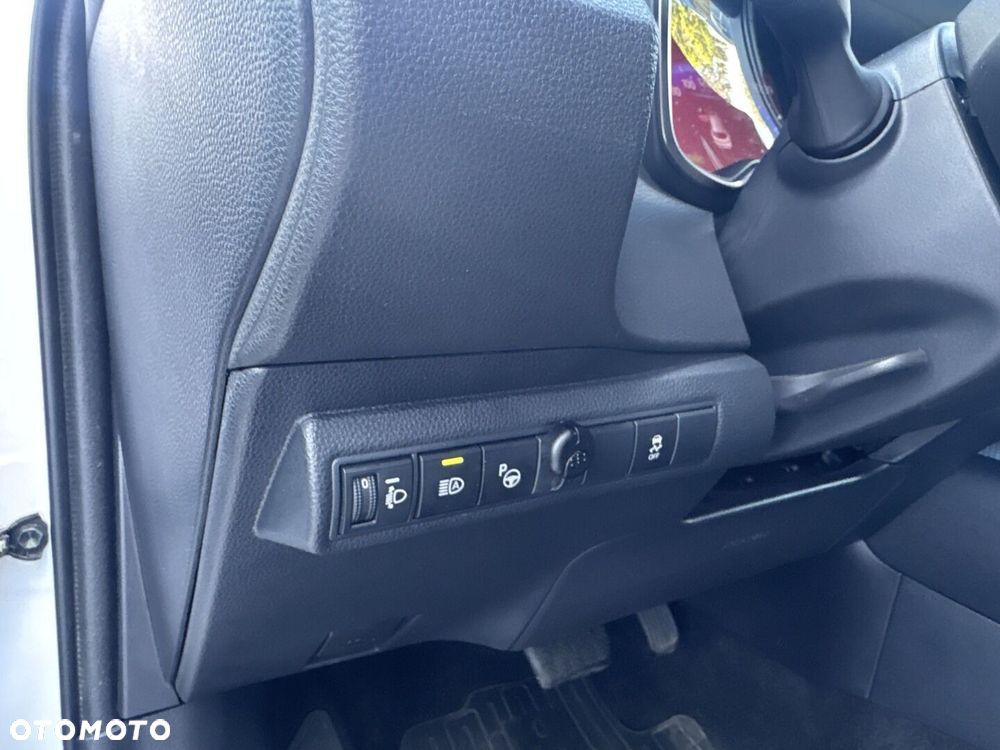 Toyota Corolla 1.8 Hybrid Comfort - 19
