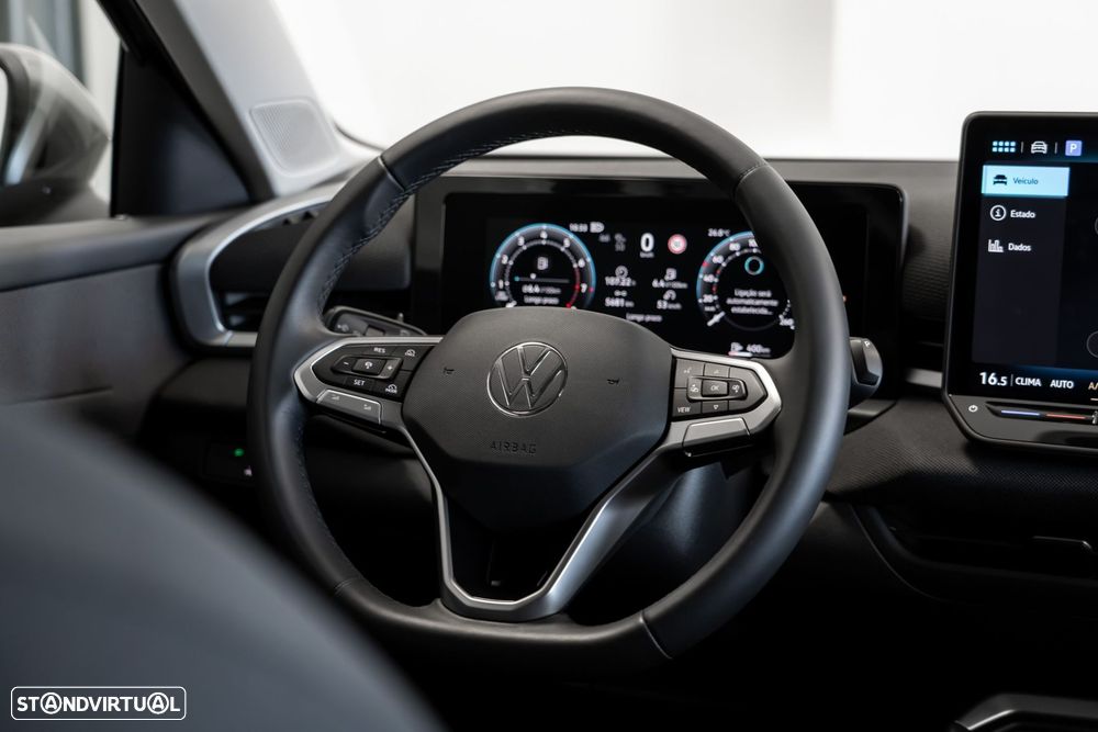 VW T-Roc 1.5 eTSI Life DSG - 10