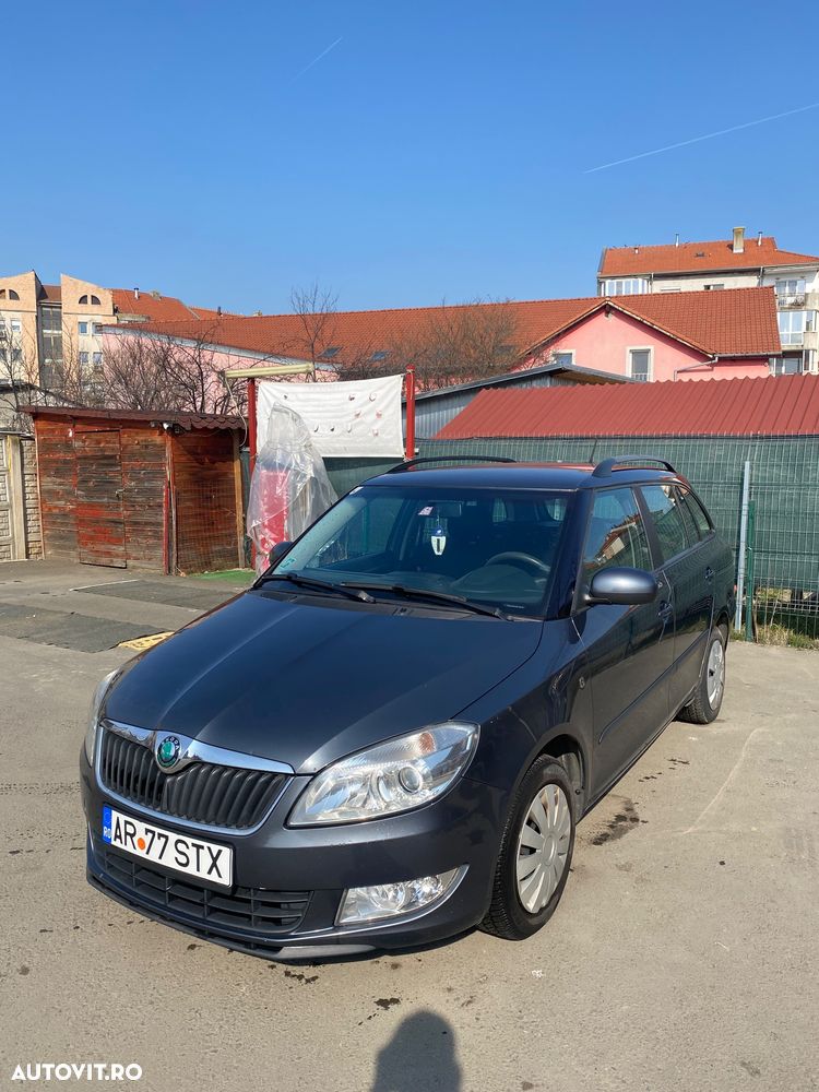 Skoda Fabia 1.2 HTP Classic - 2