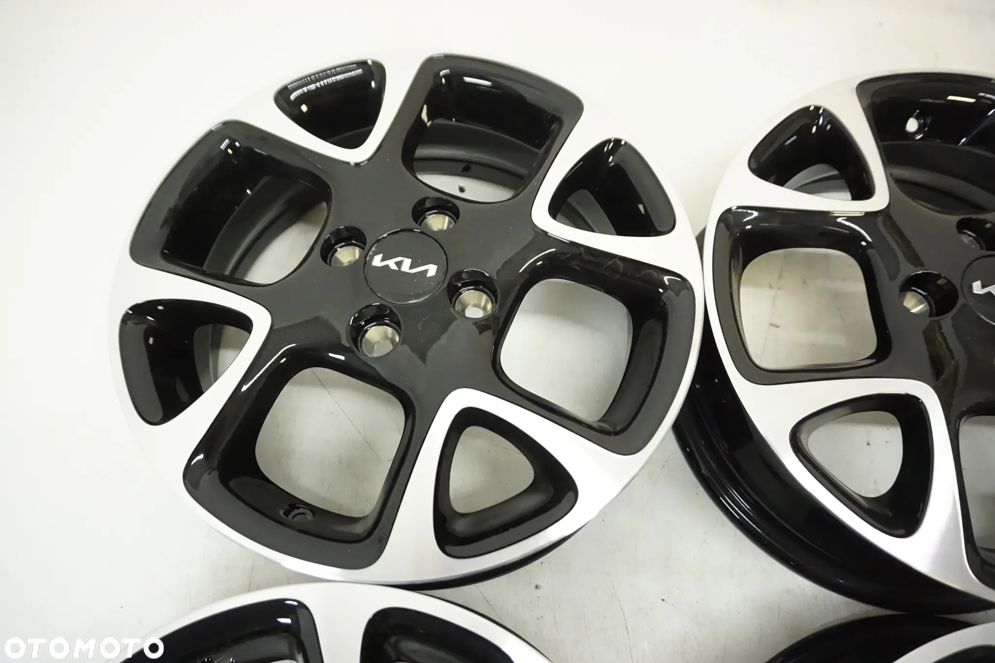 Felgi Aluminiowe 15 Kia Picanto Rio 4X100 NOWE - 3