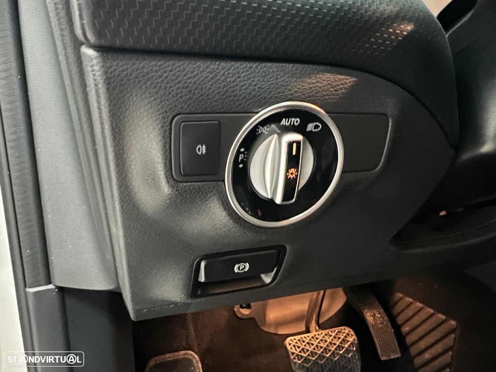 Mercedes-Benz A 180 CDI 7G DCT - 29