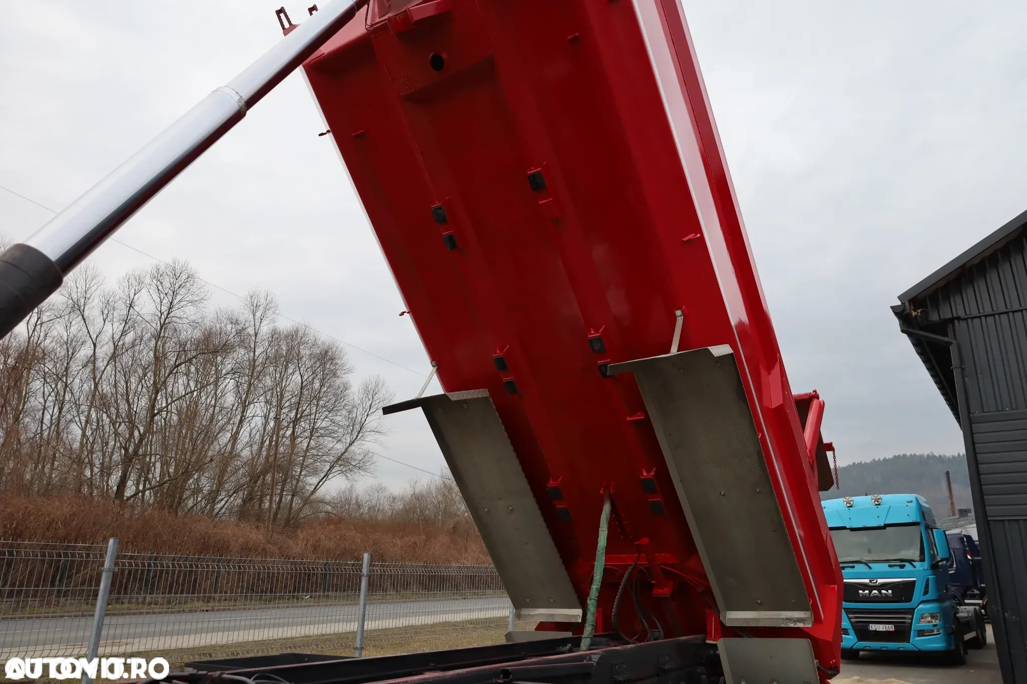 Volvo FH540 8x4 - 9