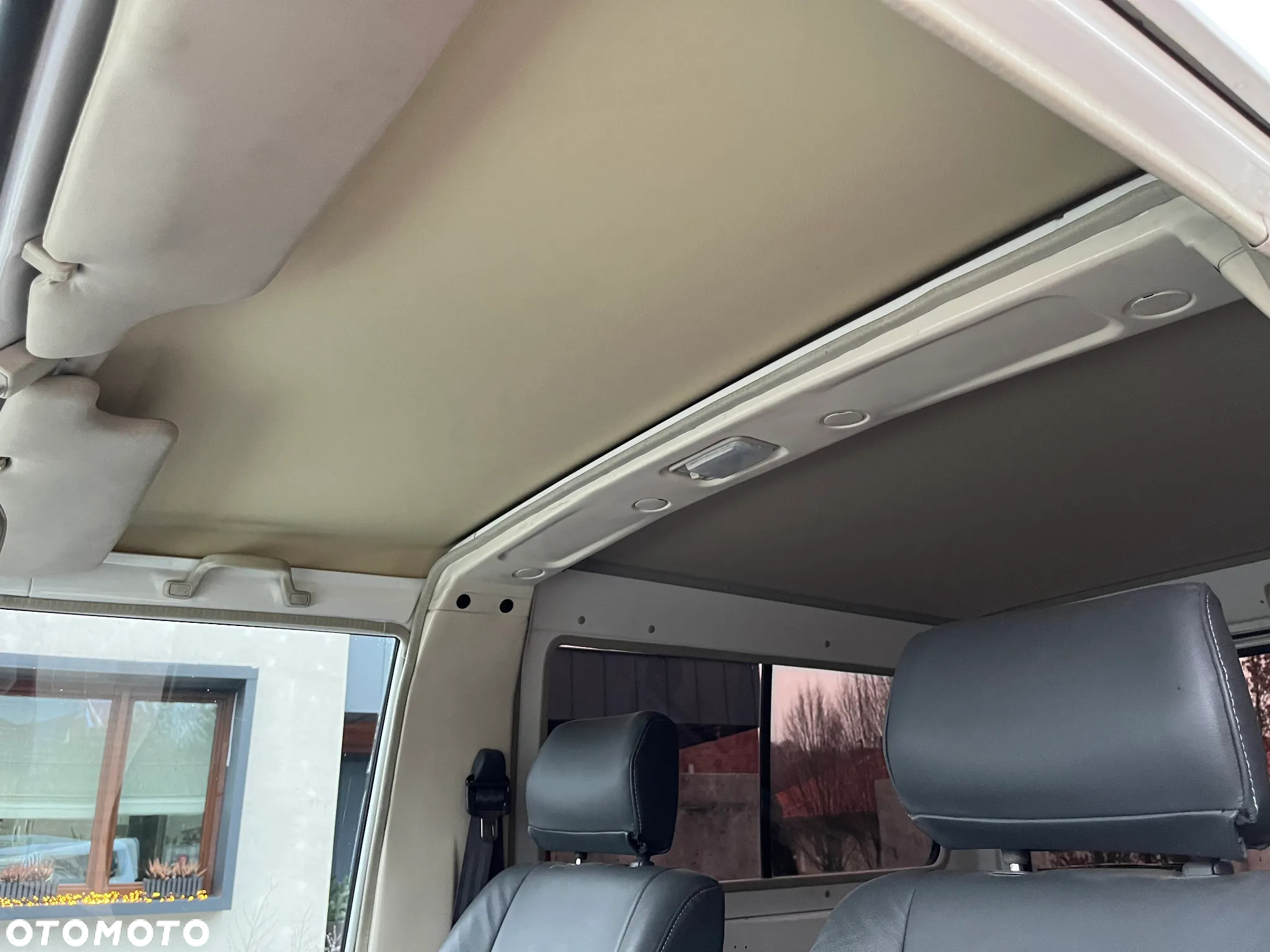 Toyota Land Cruiser HT LX - 26