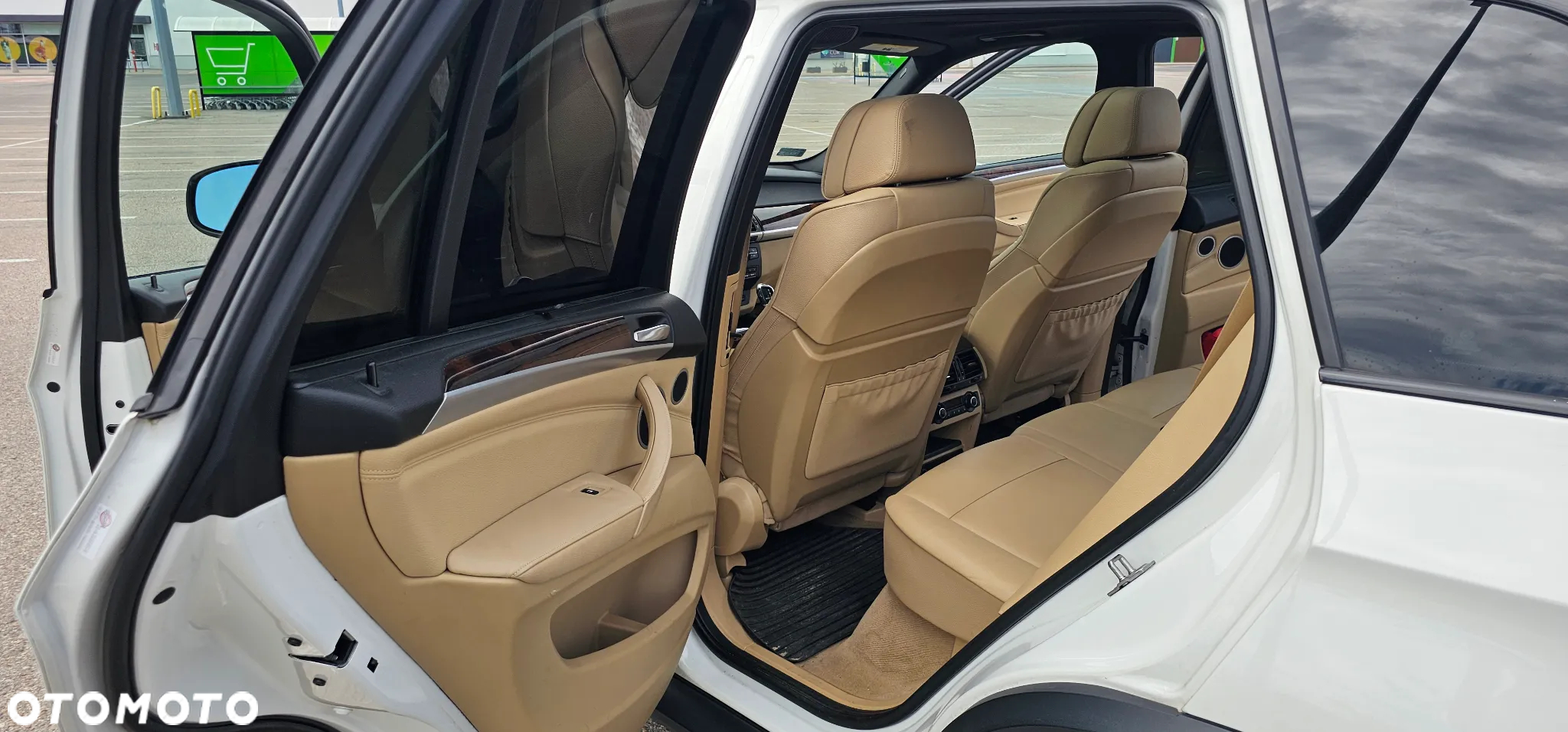 BMW X5 xDrive50i - 6