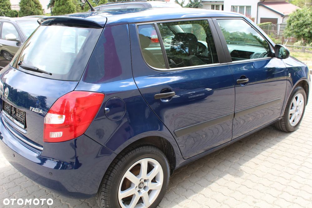 Skoda Fabia - 10