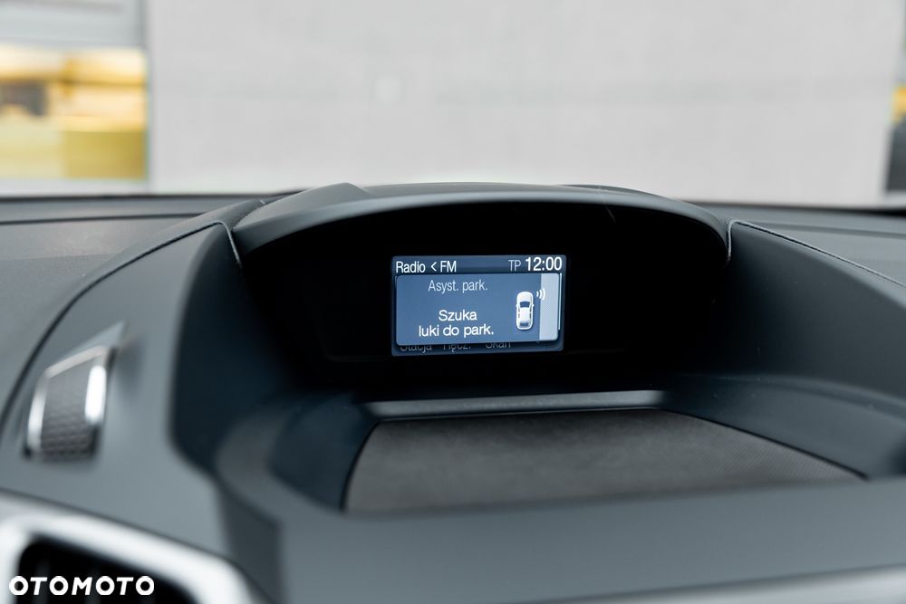 Ford Grand C-MAX 1.6 EcoBoost Trend - 32