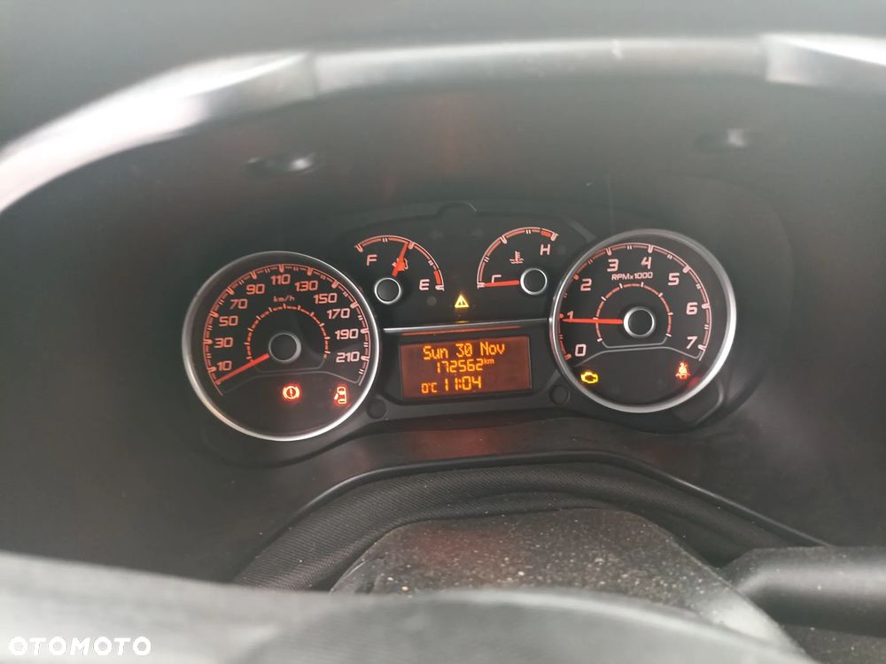 Fiat DOBLO - 11
