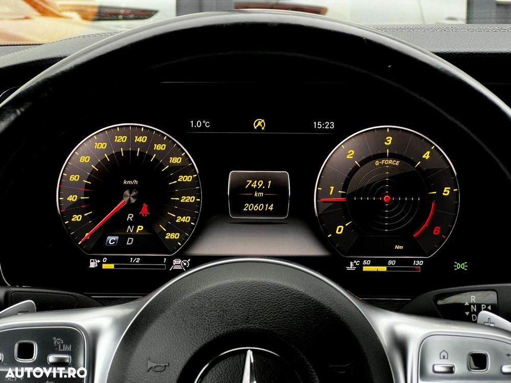 Mercedes-Benz E - 18