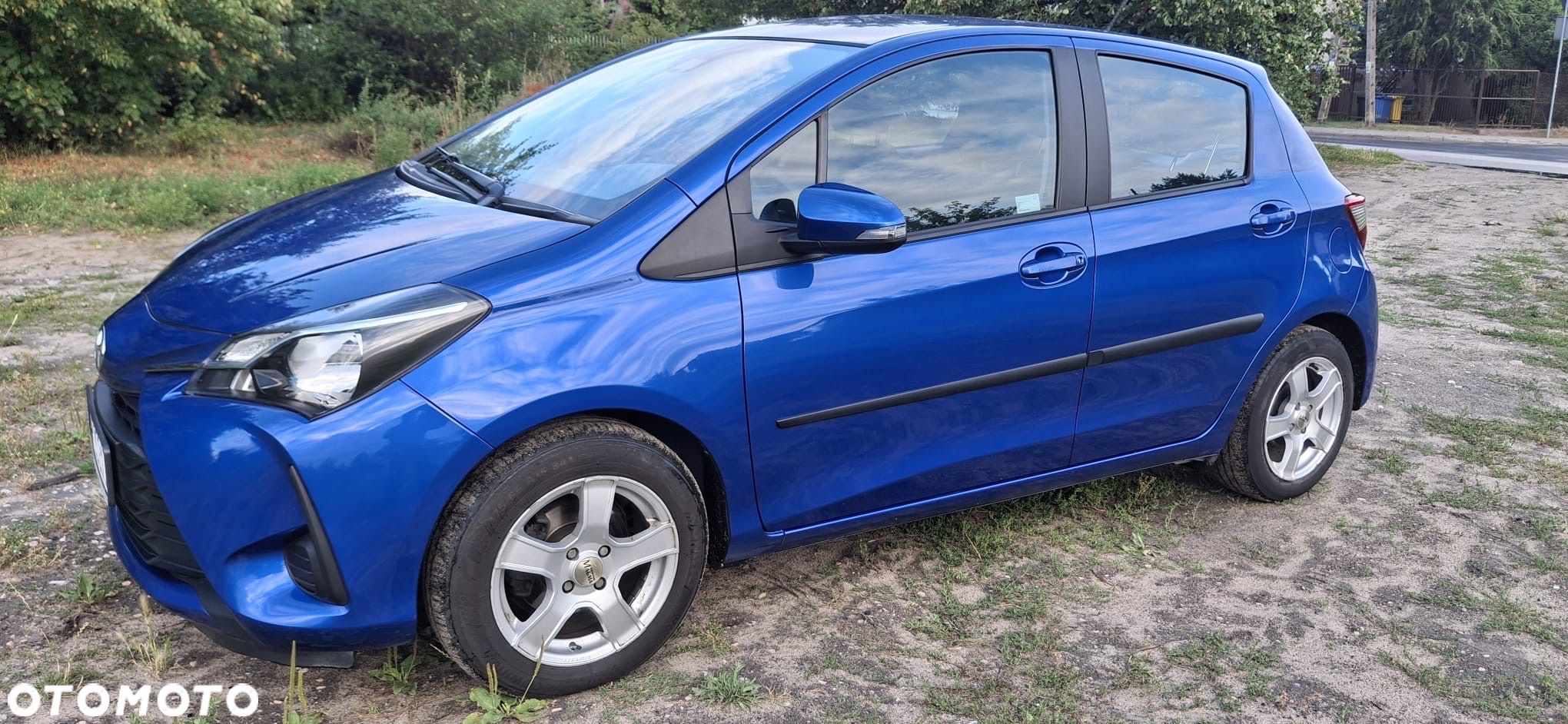 Toyota Yaris 1.0 Active - 1