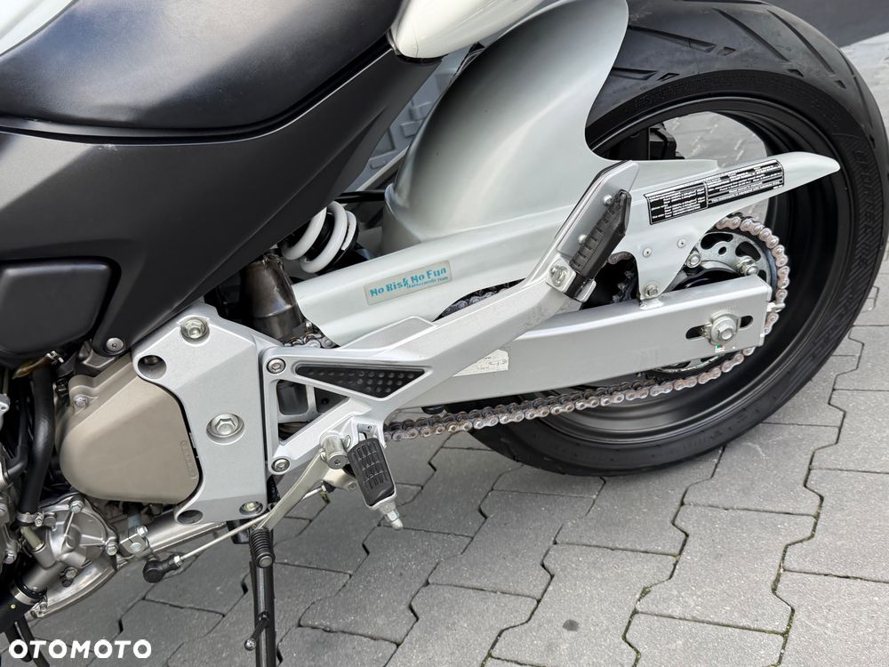 Honda Hornet - 29