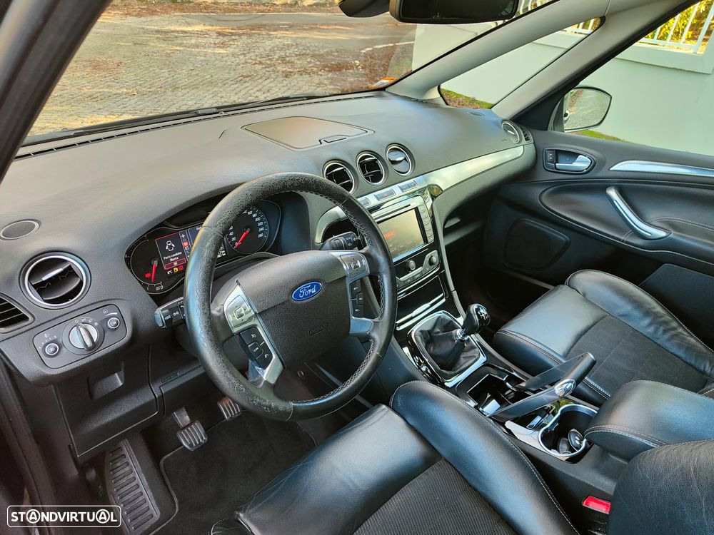 Ford S-Max 2.0 TDCi Titanium 7L 139g - 10