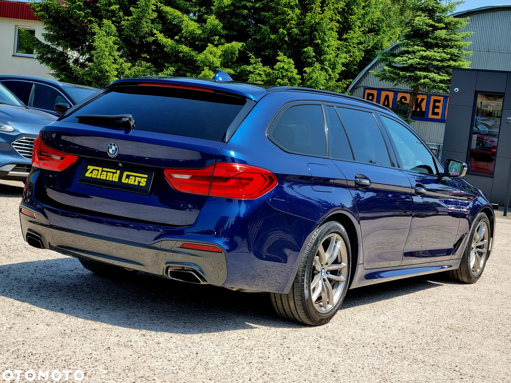 BMW Seria 5 530i Touring M Sport Edition - 6