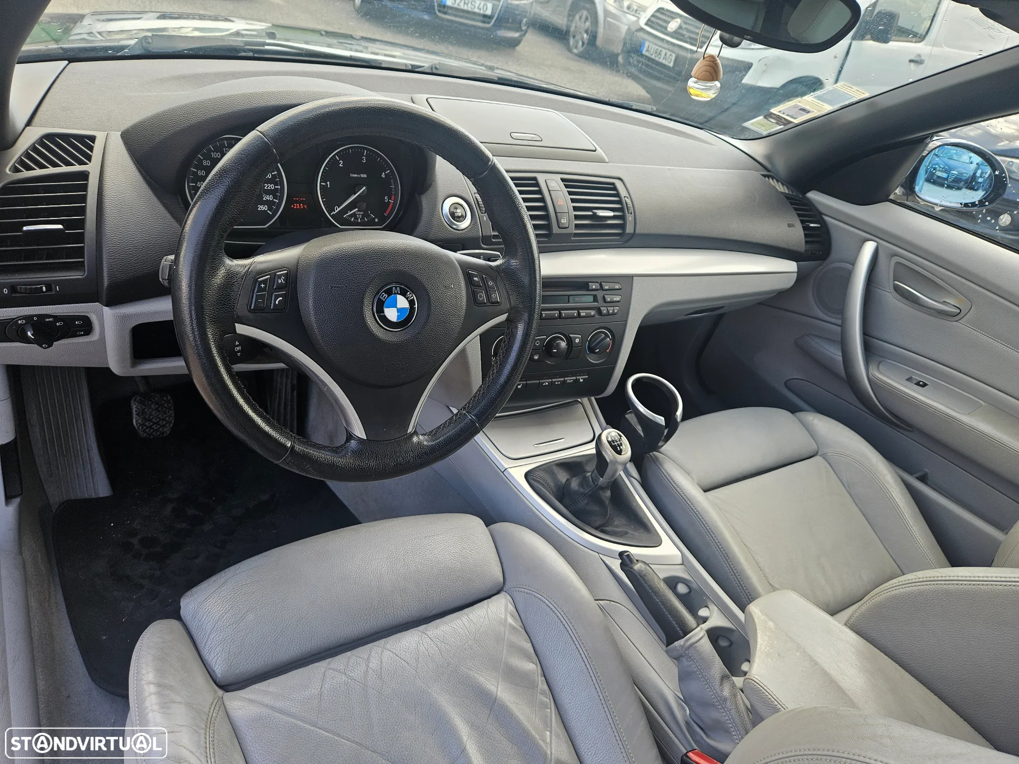BMW 120 d Cabrio Edition Exclusive - 6
