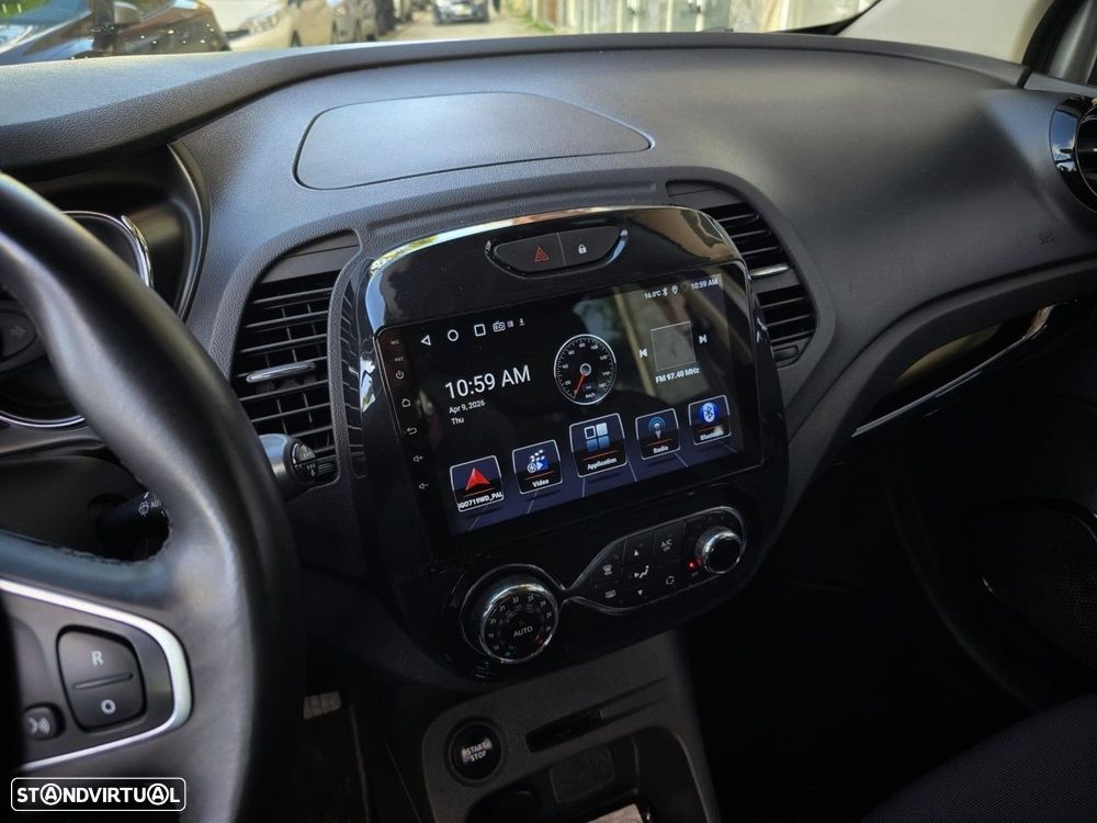 Renault Captur 1.5 dCi Exclusive - 16