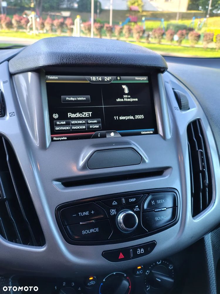 Ford Transit Connect - 12