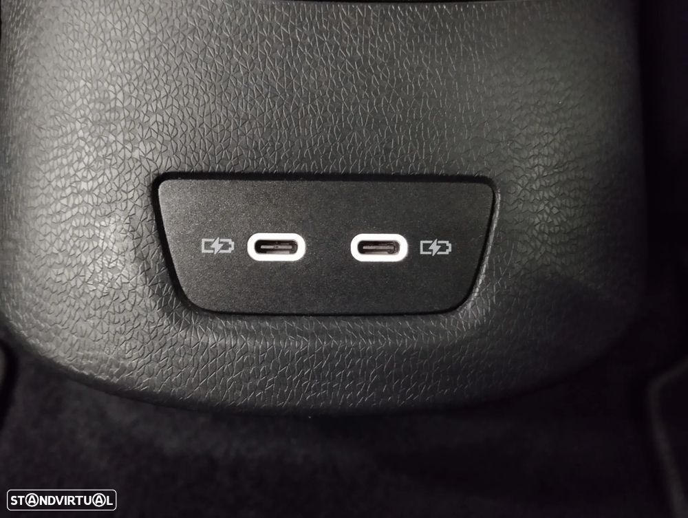 Volkswagen ID.3 Pro Confort — fotografia 15