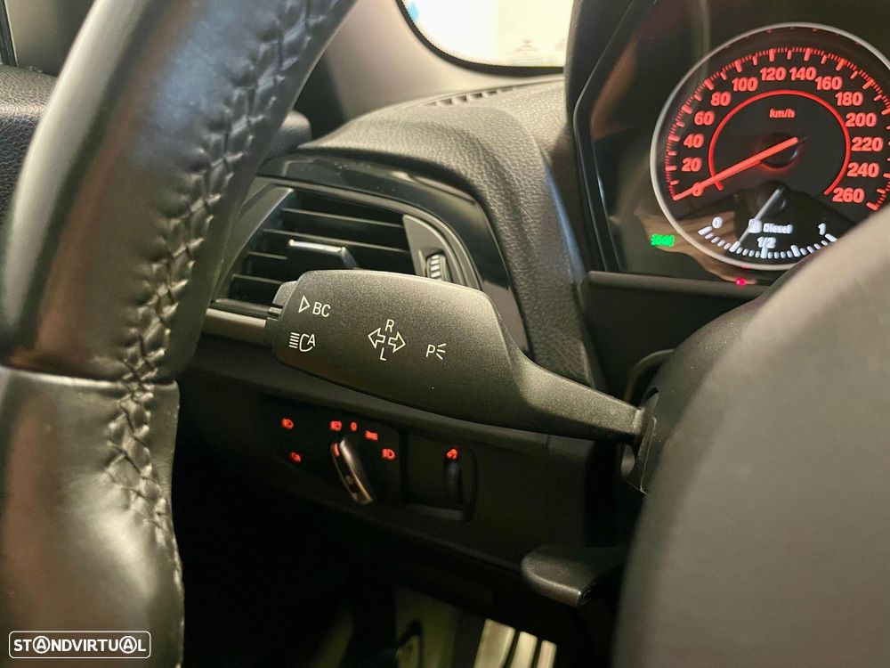 BMW 218 d Cabrio Aut. M Sport - 18