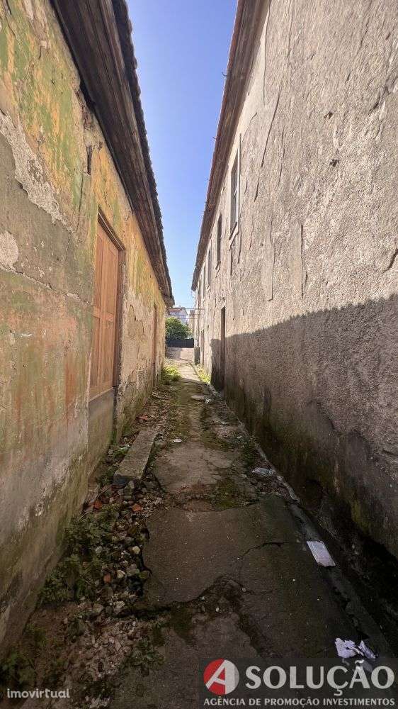 Moradia para reconstruir - Grande imagem: 3/14