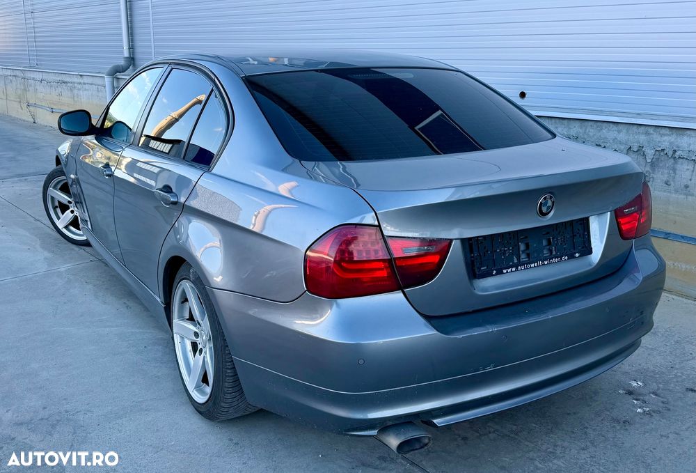BMW Seria 3 320d DPF Aut. Edition Exclusive - 17