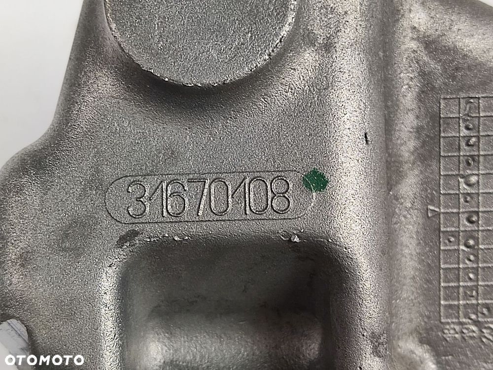 VOLVO XC40 2.0T T4 17-21r Łapa Mocowanie Alternatora - 14
