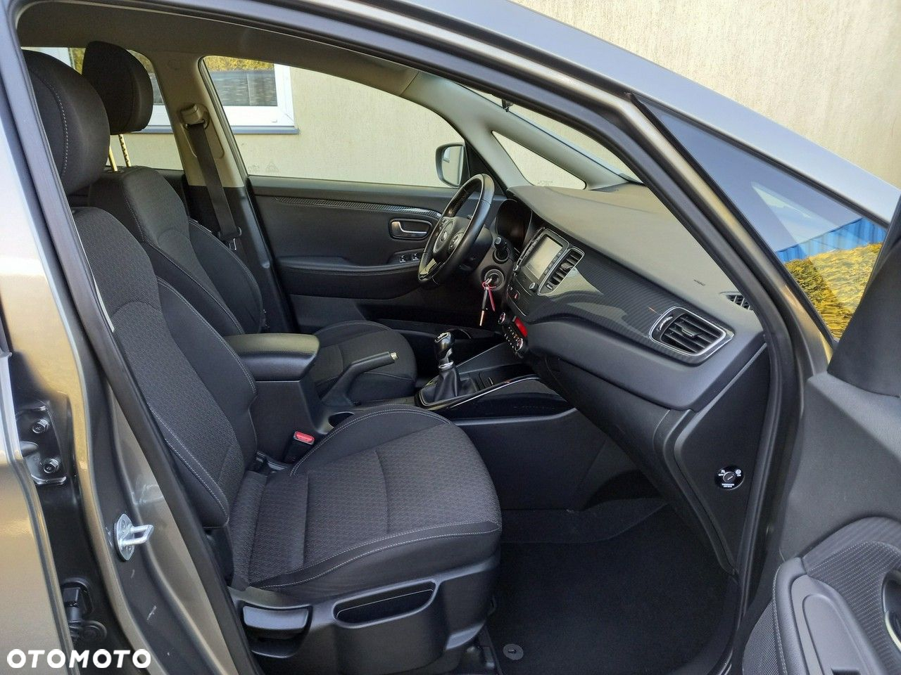Kia Carens 1.6 GDI Dream-Team Edition - 21