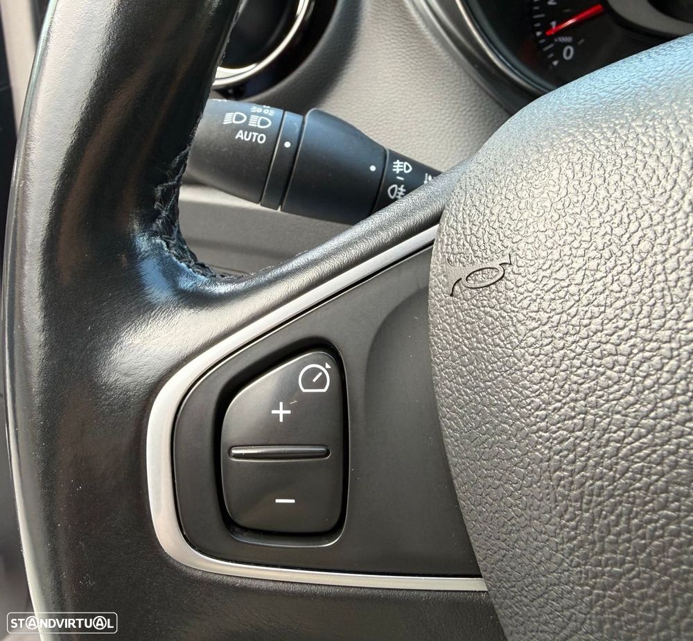 Renault Captur 0.9 TCE Exclusive - 13