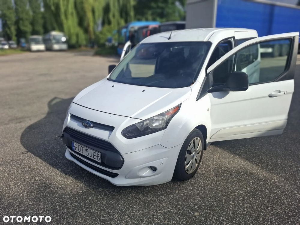 Ford Tourneo Connect - 23