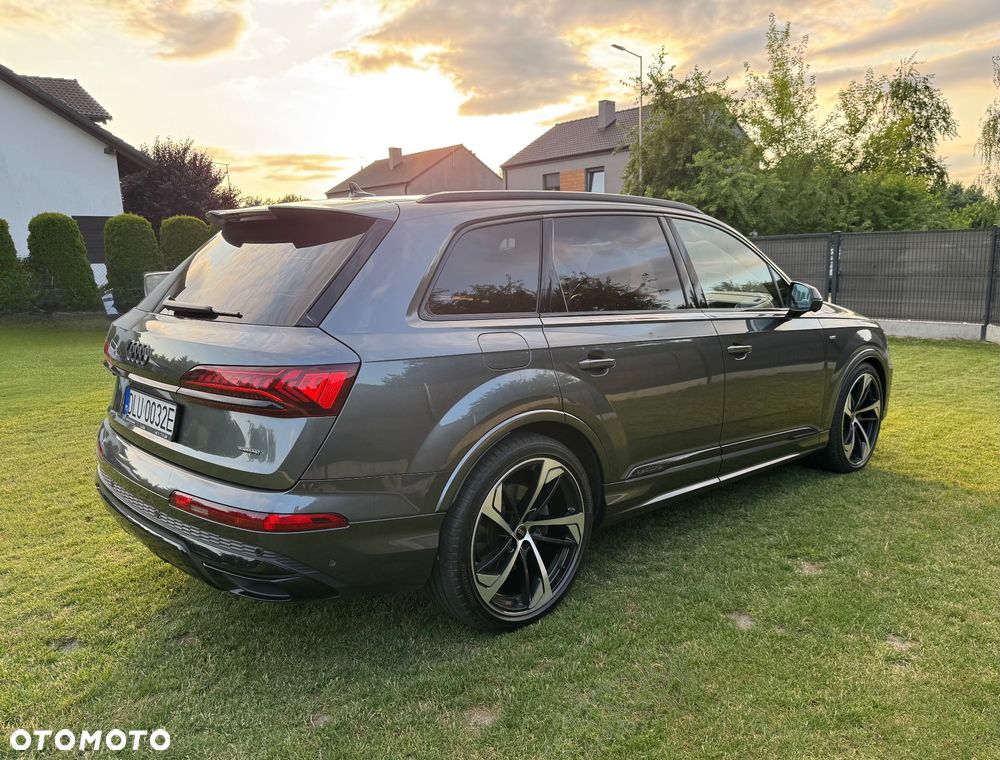 Audi Q7 50 TDI mHEV Quattro S Line Tiptr - 4