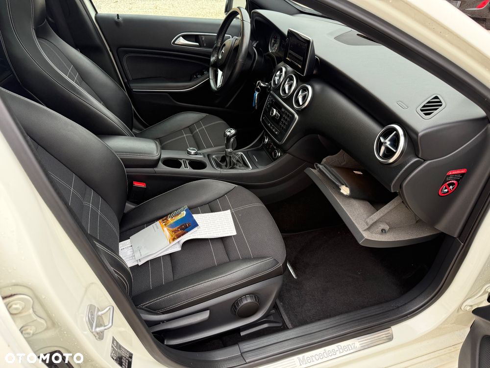 Mercedes-Benz Klasa A 200 (BlueEFFICIENCY) Urban - 9