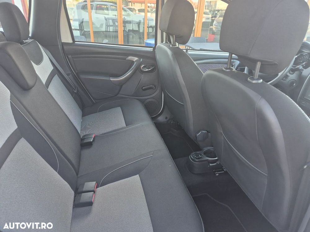 Dacia Duster 1.6 4x2 Laureate - 18