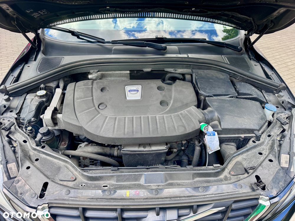 Volvo XC 60 D4 Geartronic Momentum - 20