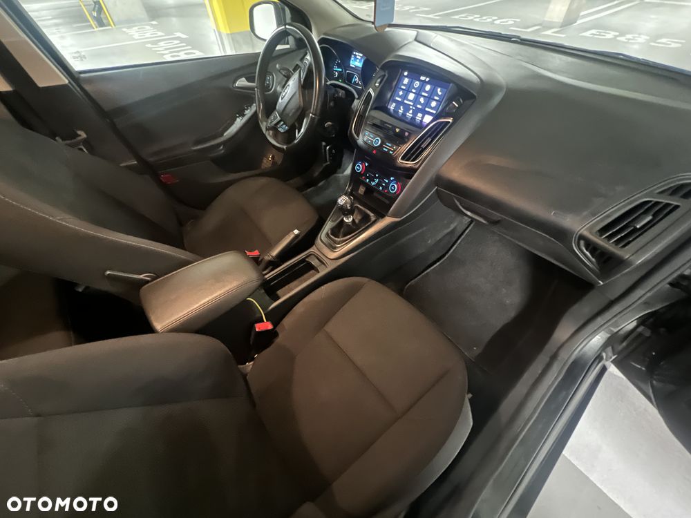 Ford Focus 1.5 TDCi ST-Line - 6
