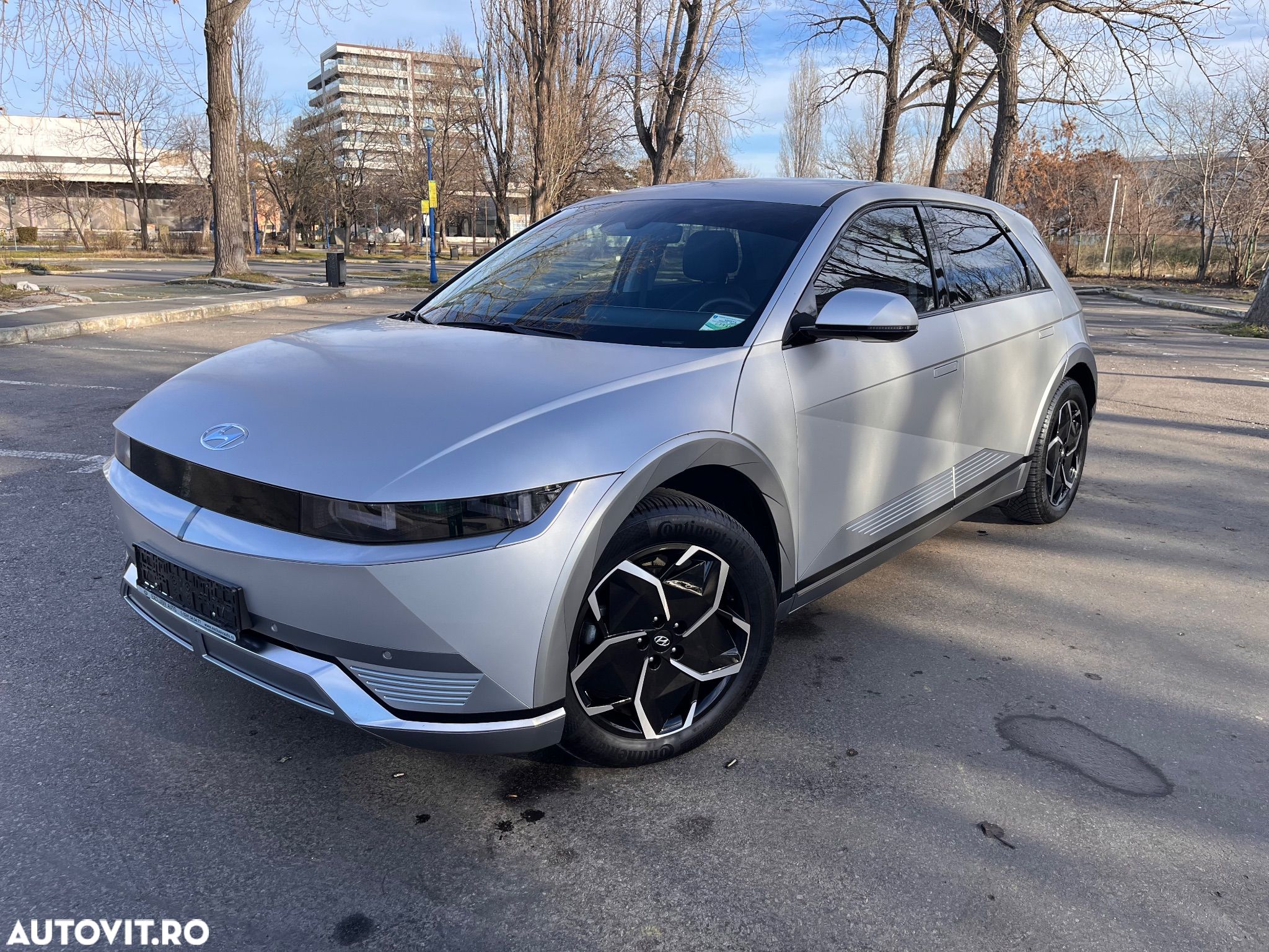 Hyundai IONIQ - 1