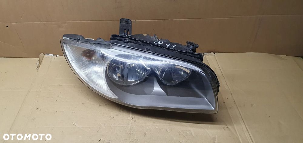 Lampa prawy przód przednia prawa BMW I E81 E87 Lift 7193388 - 2