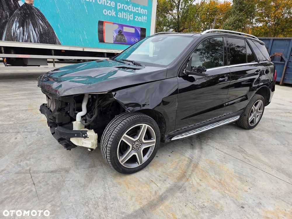Mercedes-Benz GLE 350 d 4Matic 9G-TRONIC AMG Line - 6