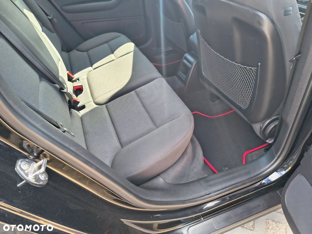 Audi A3 Sportback 1.6 TDI DPF Ambiente - 7