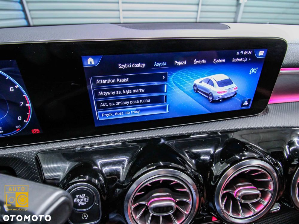 Mercedes-Benz CLA - 25