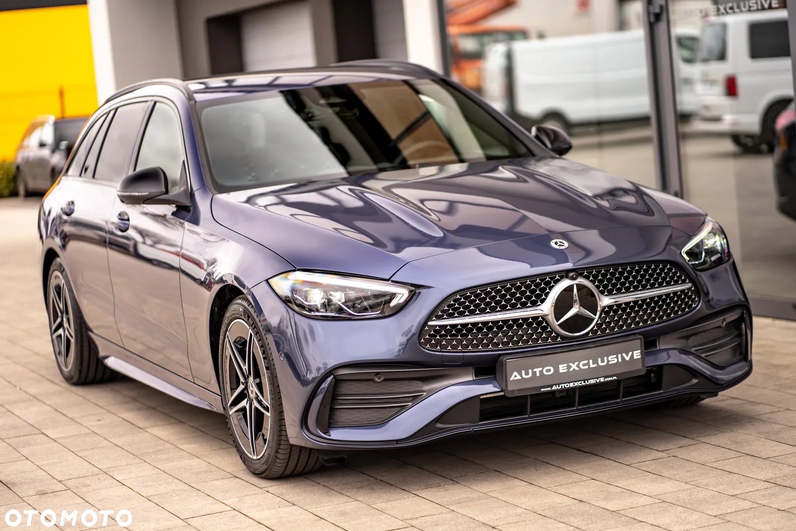 Mercedes-Benz Klasa C 200 4Matic T 9G-TRONIC AMG Line Advanced - 18