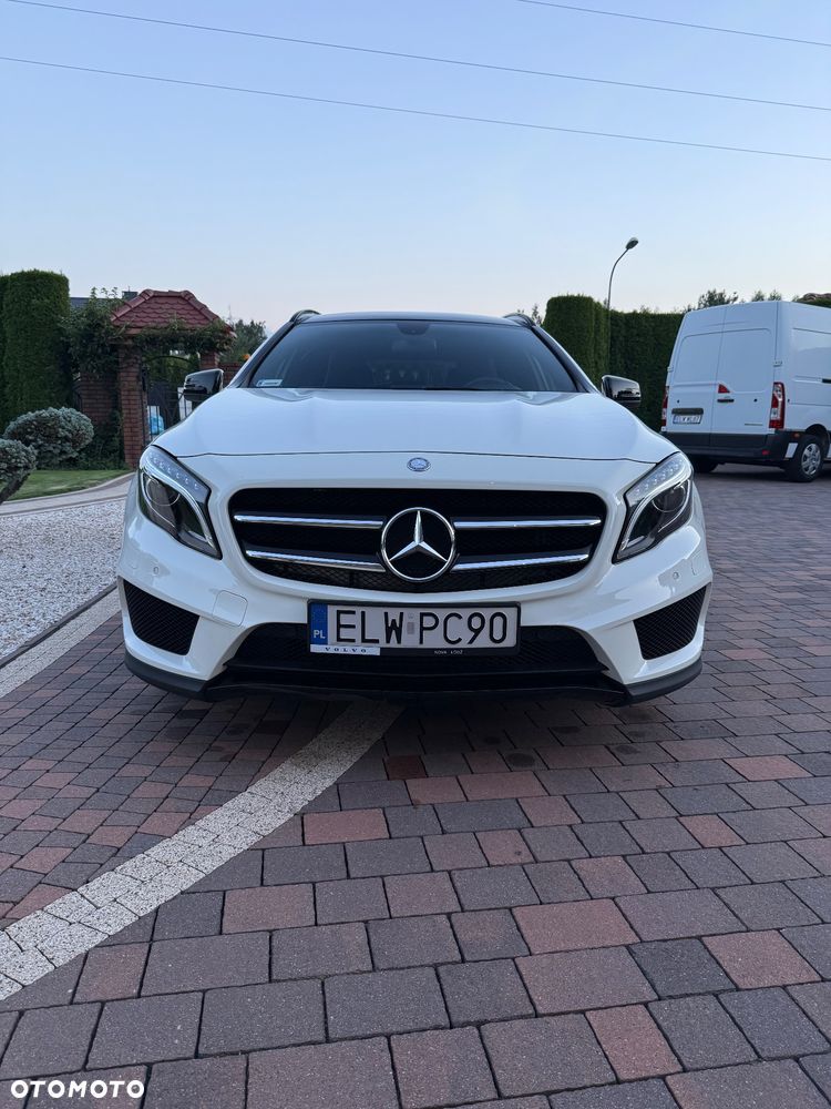 Mercedes-Benz GLA 250 4-Matic - 3