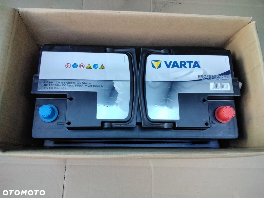 Mercedes-Benz Klasa E - 16