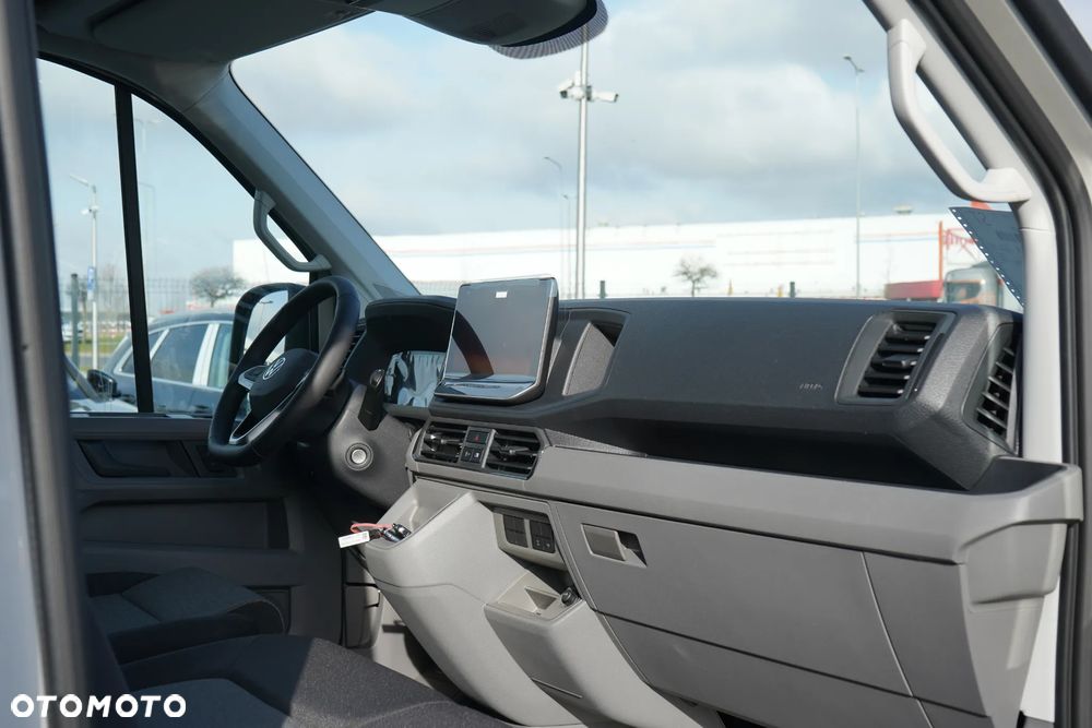 Volkswagen Crafter 35 - 24