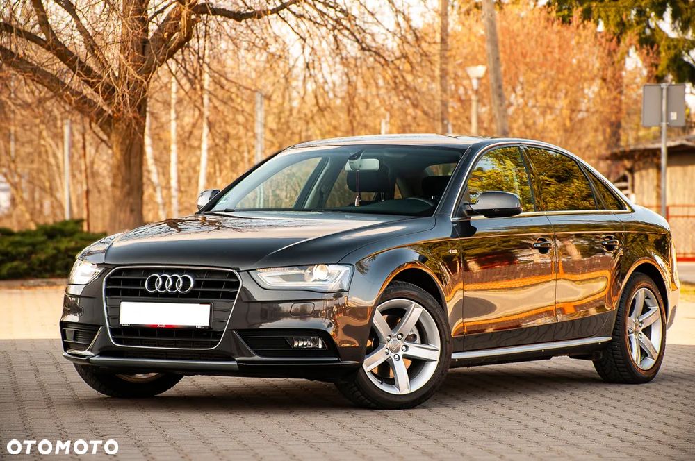 Audi A4 Limousine 1.8 TFSI S line Sportpaket - 11