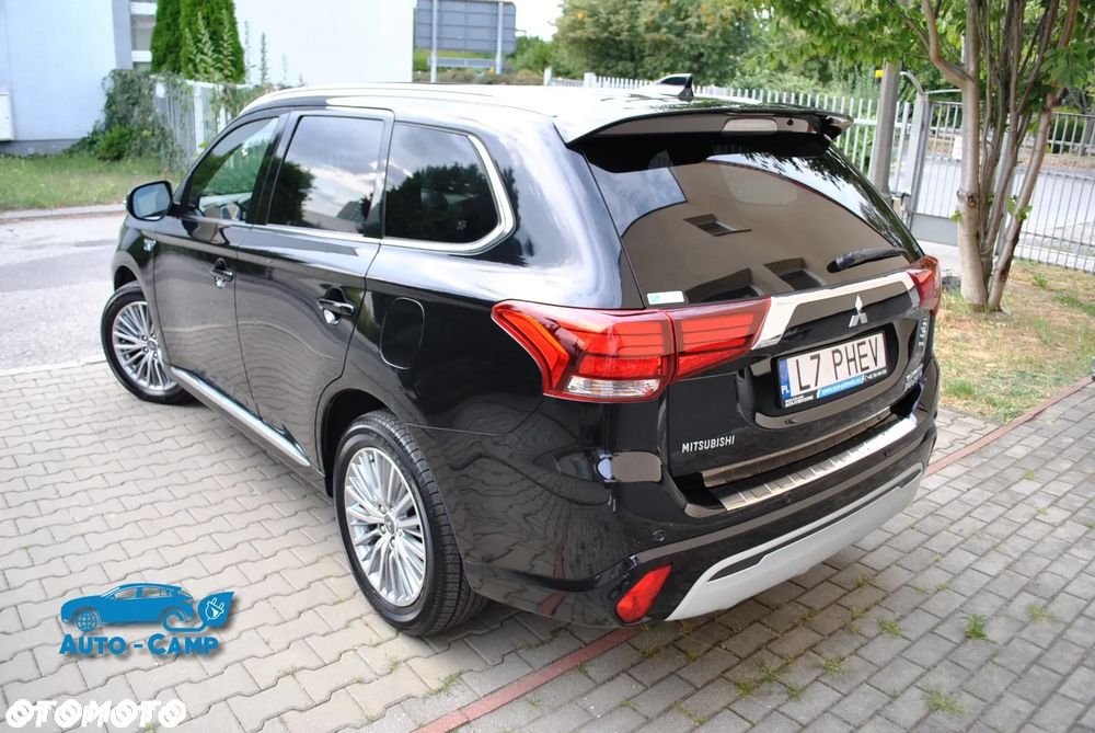 Mitsubishi Outlander PHEV Instyle + - 4