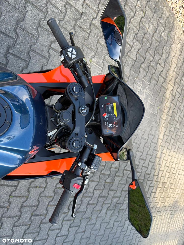 KTM RC 125 - 12